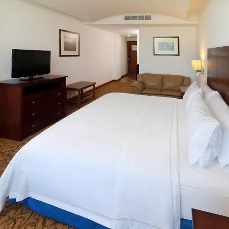 Holiday Inn Express Nuevo Laredo By Ihg Luaran gambar